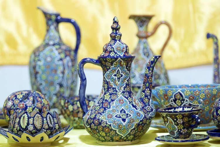Two Iranian Cities Gain World Fame for Gems and Pottery Two Iranian Cities Gain World Fame for Gems and Pottery