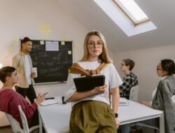 Fashion Degrees Near Me Discover Your Creative Potential