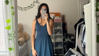 Halara sports dress in navy Has padding | size medium - Depop