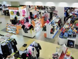 Fashion Clothing Near Me Discover Style Close By