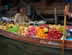 Trade Show Booth Accessories That Elevate Your Presence