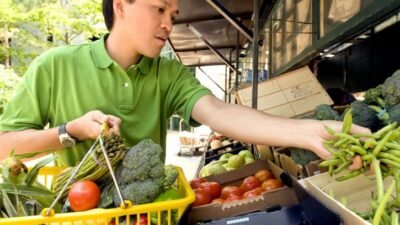 Free picture: man, shopping, market, vegetable